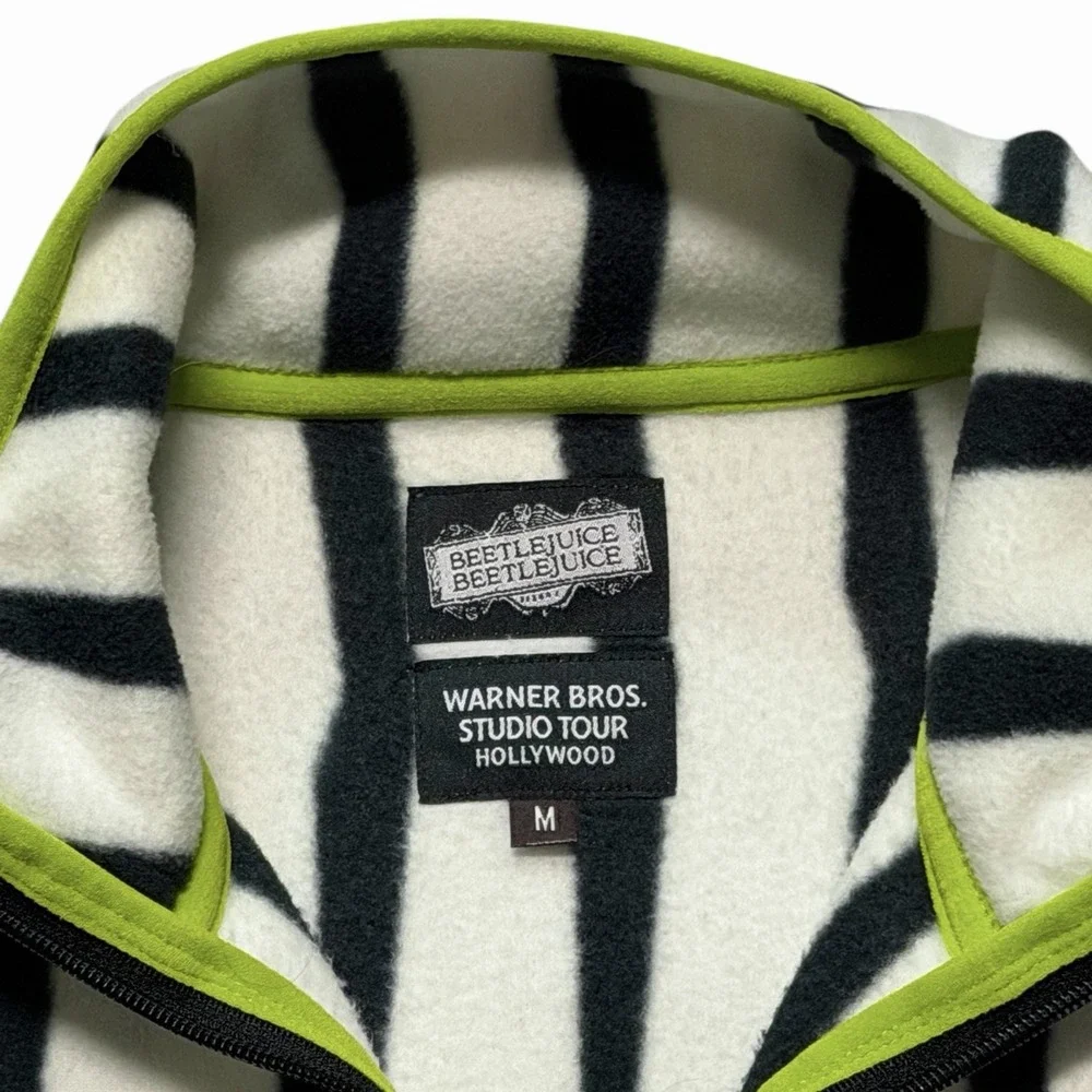 Beetlejuice Warner Bros Studio‎ Tour Hollywood Exclusive Fleece Jacket Medium